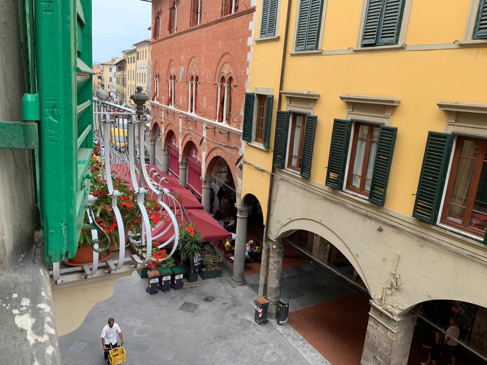 La Perla Del Borgo B&B Pisa Exterior foto